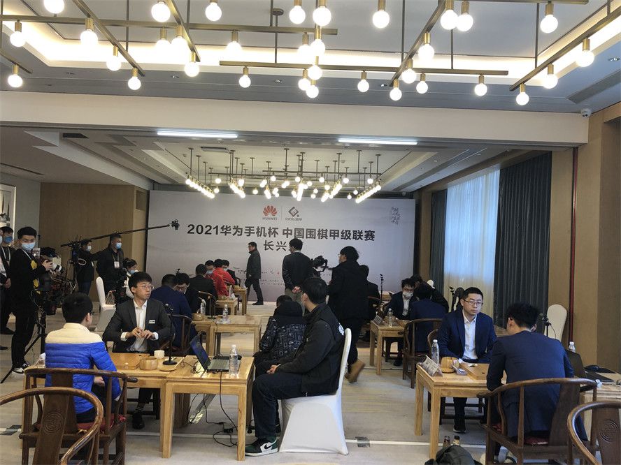 罗马诺更新报道切尔西后卫库库雷利亚的伤情进展。